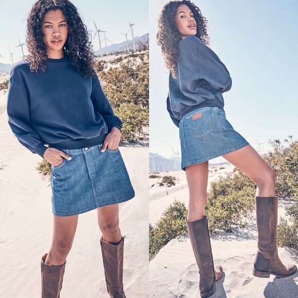 Wrangler Dresses & Skirts - NEW wrangler original mini skirt‎ denim women’s size S